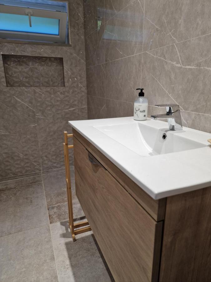 Casa Nikana Turcifal Bagian luar foto