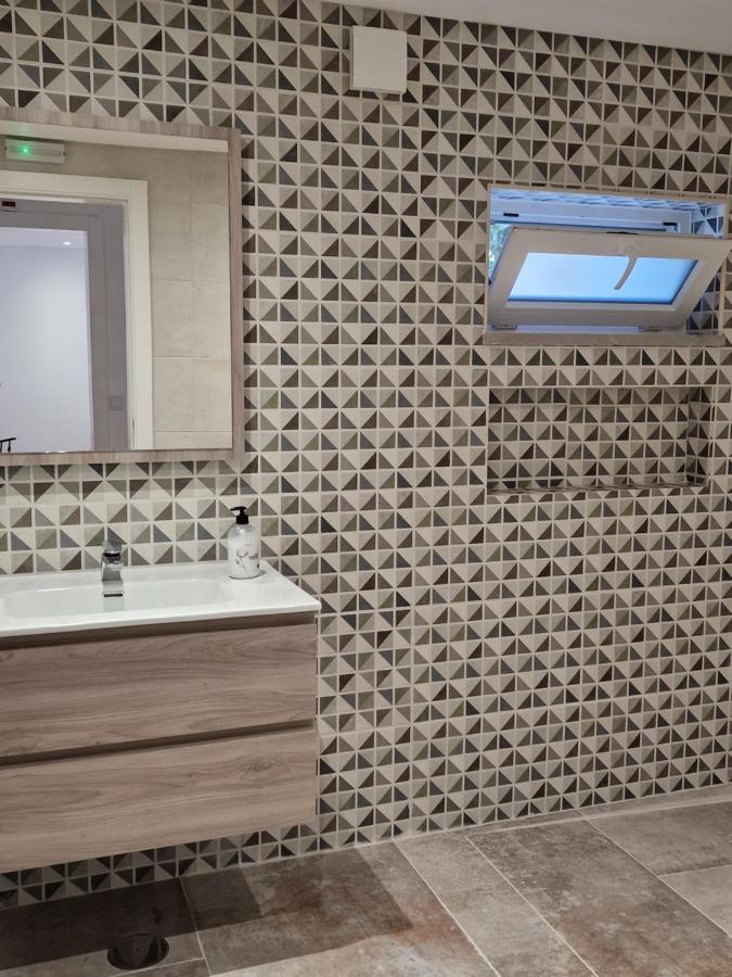 Casa Nikana Turcifal Bagian luar foto