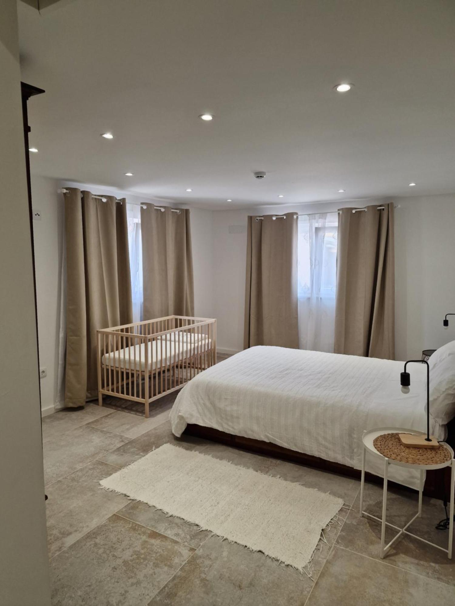 Casa Nikana Turcifal Bagian luar foto