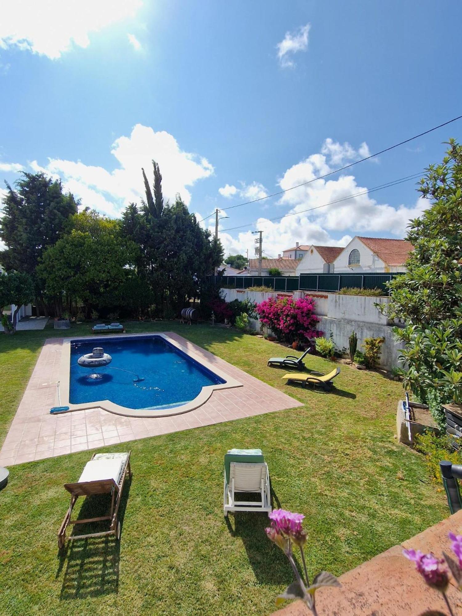 Casa Nikana Turcifal Bagian luar foto